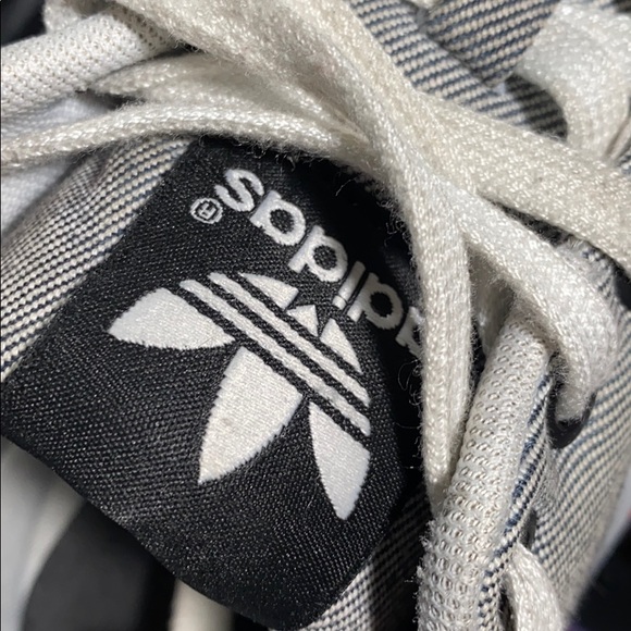 Adidas Grey Shoes - Picture 4 of 5